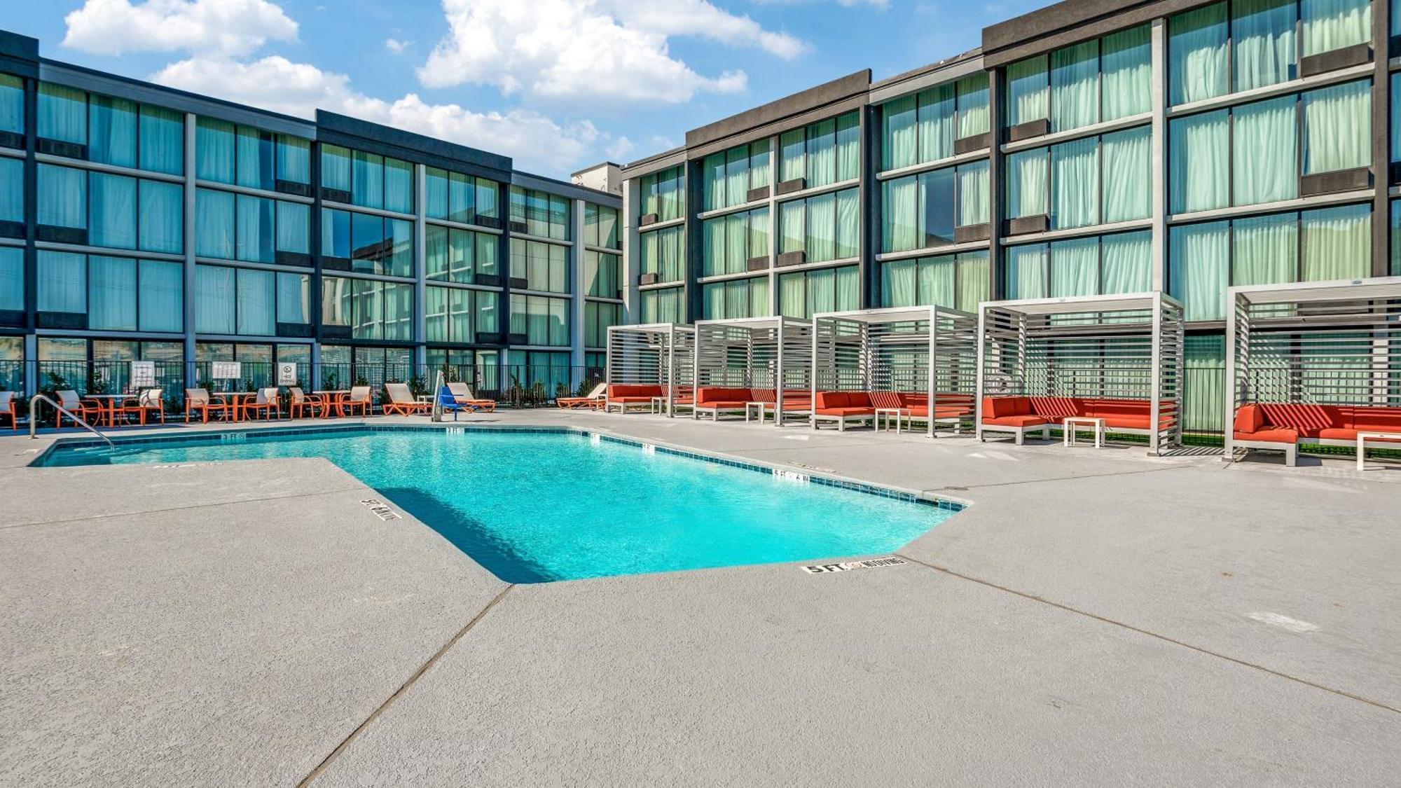 Holiday Inn Dallas Market Ctr Love Field By Ihg Esterno foto